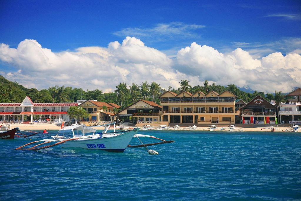 Lalaguna Beach Club And Dive Centre Puerto Galera Exteriér fotografie